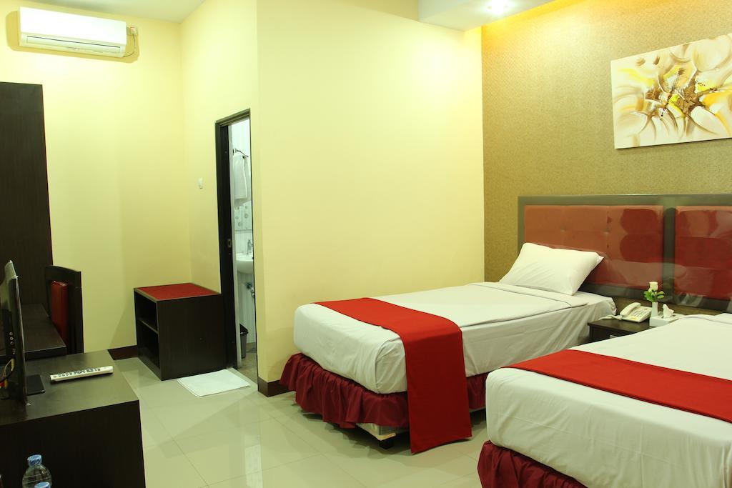 Gumilang Hotel Bogor Habitación foto
